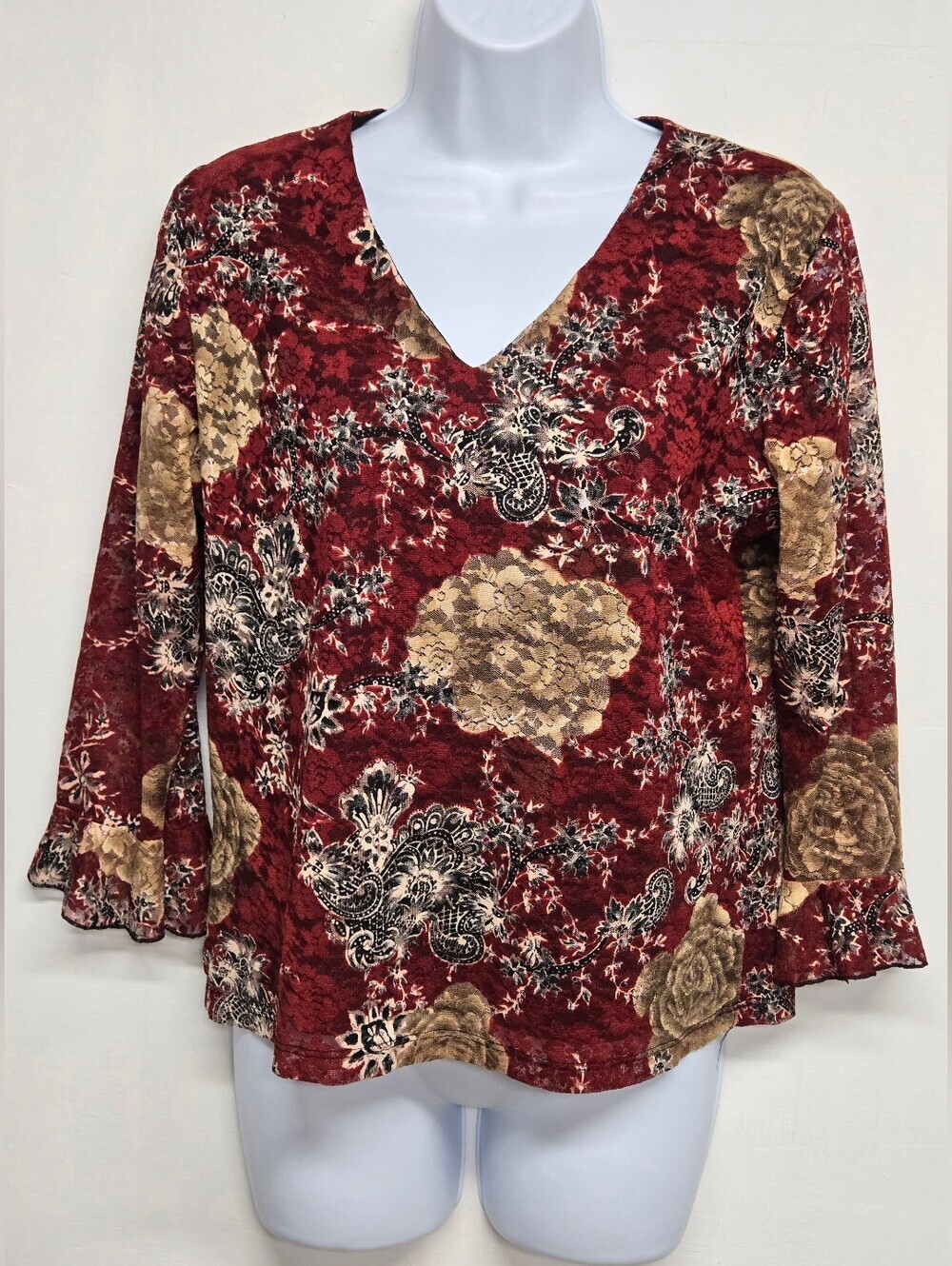 Dressbarn Top M Lined With Lace Overlay Floral Stretch V Neck 1/2 Sleeve Ruffle